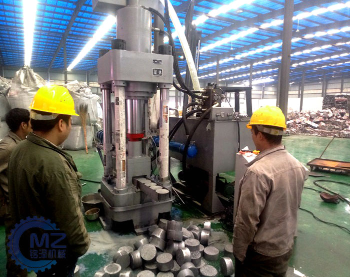 安徽315T全自動鋁屑壓塊機(jī)客戶現(xiàn)場視頻